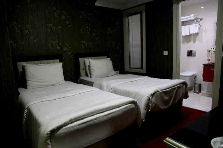 Ens Hotel Istanbul Bagian luar foto